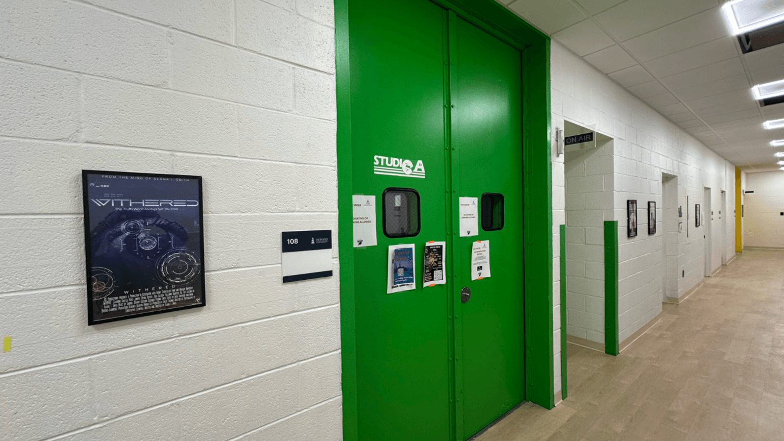 Studio B - Hallway