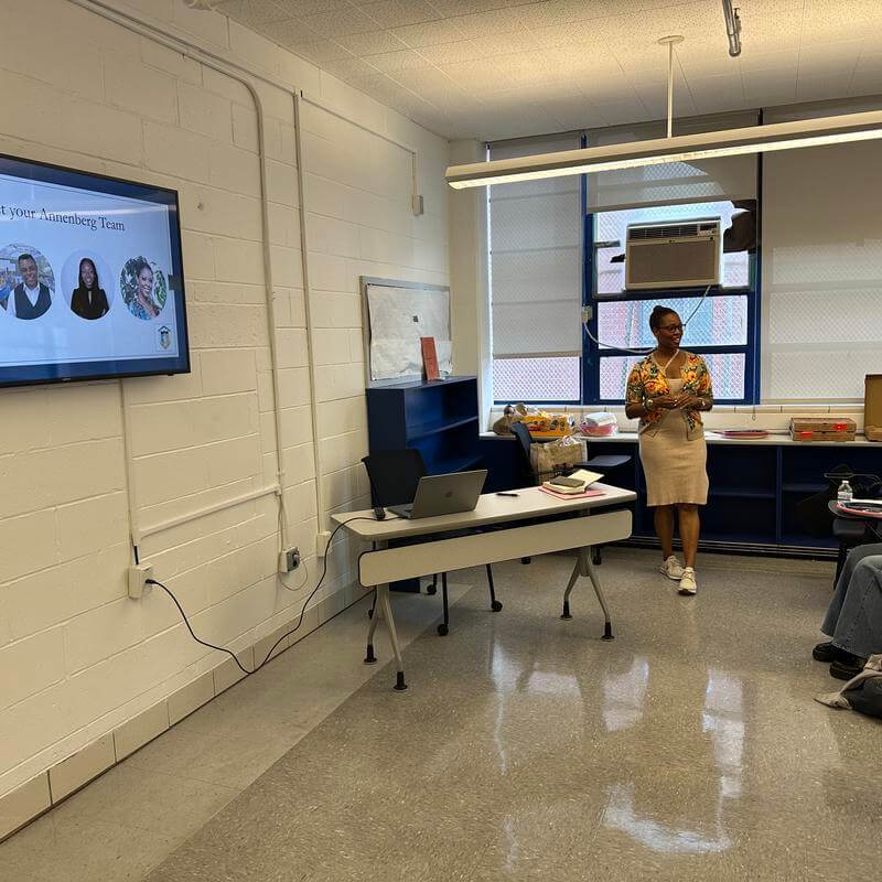 AHP Staff presents Meet Your Annenberg Honors Team